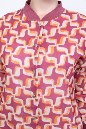 desenli jakarli gomlek 142906 2.jpg