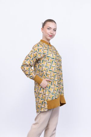 desenli jakarli gomlek 142929 2.jpg