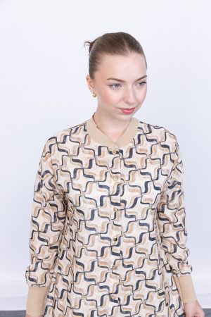 desenli jakarli gomlek 142932 2.jpg