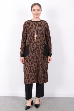 rahat mevsimlik gunluk burumcuk kumas desenli cepli kolyeli spor tunik 142588.jpg