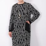 rahat mevsimlik gunluk burumcuk kumas desenli cepli kolyeli spor tunik 142589.jpg