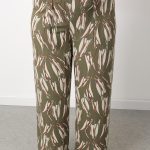 kadin desenli dokumlu viskon beli lastikli palazzo pantolon 143033.jpg